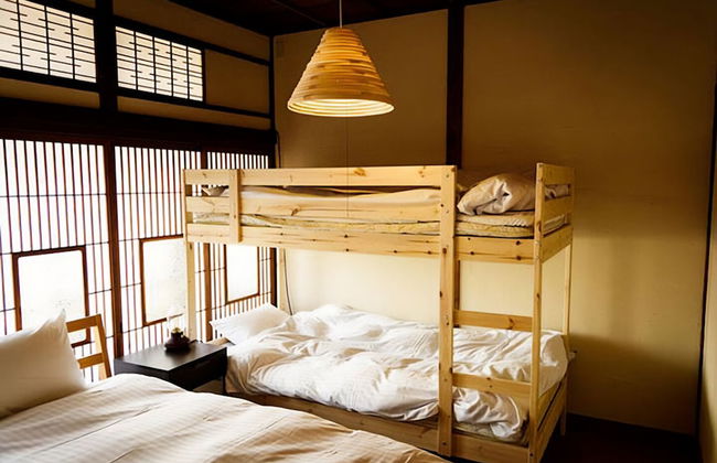 Yamamo Onomichi - Foto 13