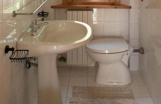 La villetta fonte antica "parcheggio privato" incluso ombrellone e 2 lettini nello stabilimento balneare - Photo 15