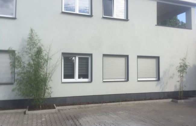 Apartment mit Terrasse in Oberhausen - Foto 1