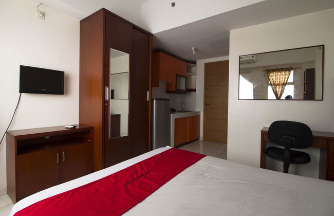 RedDoorz Apartment @ Margonda Residence - Foto 11