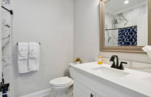 Brand New 5BR, Outdoor Seating, Parking - Foto 12