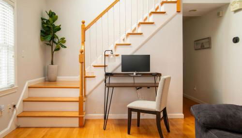 Spacious Coastal Townhome Deck and Parking - Foto 4