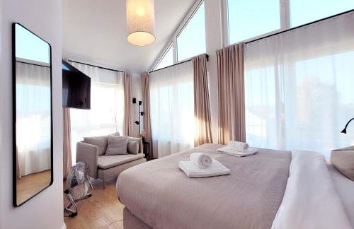 Große Penthouse Ferienwohnung mit Meerblick, Sonnenterrasse & Luxusbad von "Momentic" - Foto 5