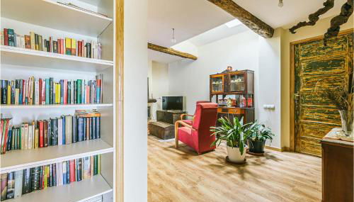 Beautiful Home In Diomondi With Wifi - Foto 3