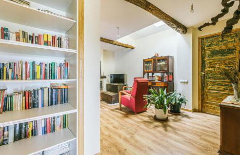 Beautiful Home In Diomondi With Wifi - Foto 3