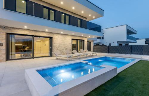 Villa Bonce - Photo 58