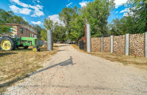 Red Rock Roost Posh Studio near Hiking Trails - Foto 28