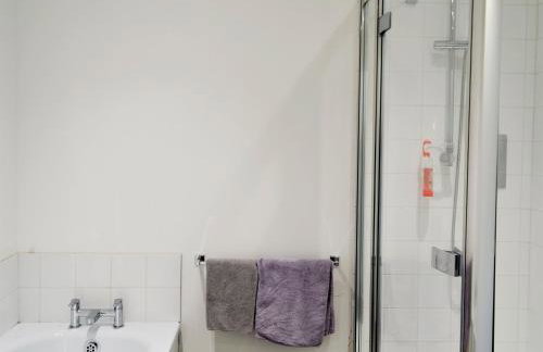 Reeds Farmhouse - Photo 11