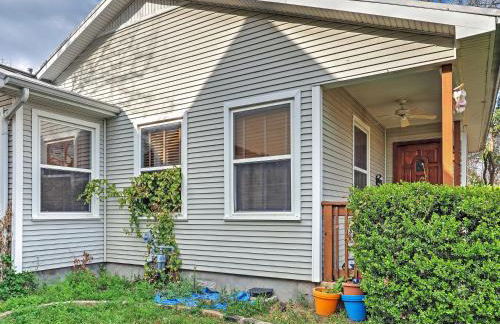 Quaint Austin Home with Yard about 5 Mi to Downtown! - Photo 24