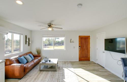 Poolside Relaxation Couples Retreat in Peoria! - Foto 6