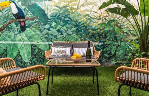 Artistic flat next to Ruzafa Welcome to the Jungle - Photo 24