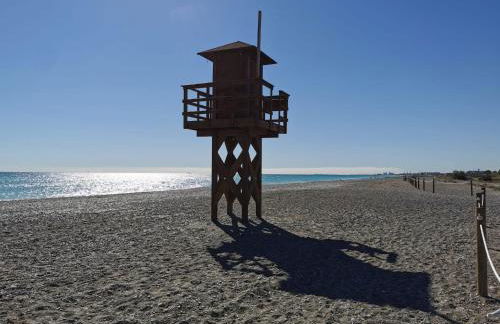 Global Properties, Adosado en la playa con piscina - Foto 23