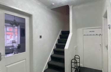 NEW…THE HOTTUB HOUSE BLACKPOOL PLEASURE BEACH - Photo 43