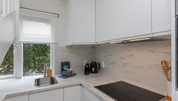 Unique Location at Bottom of Dunes near Center - Foto 3, Cocina privada