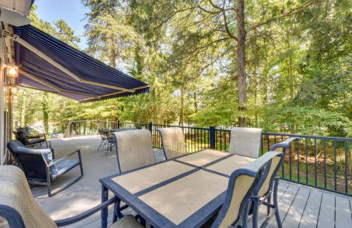 Spacious Lake Hartwell Home with Private Boat Dock! - Foto 26