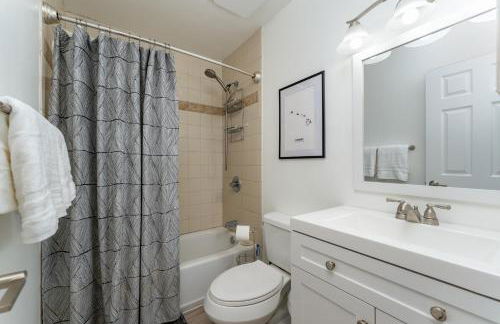 Welcome to Gorgeous Hideout – Your Serene Hawaiian Escape! - Photo 17