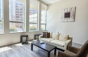 Stylish 2BR Loft with Top-Tier Amenities - 104 - GL - Foto 7