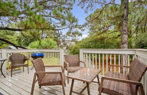 Spacious Audubon Home in Colony Cove w Water Views - Foto 35