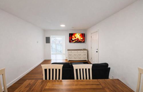 Cozy Near Boston with Outdoor Space - Foto 13