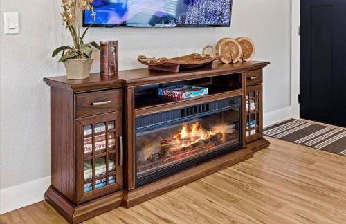 Whole House Relaxing Oasis by Fitzsimmons Campus - Photo 4