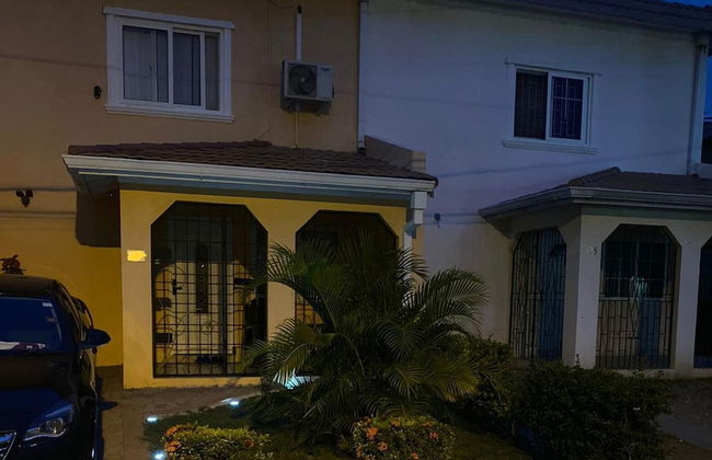 Beautiful 3-bed House in Saint Catherine Portmore - Foto 35