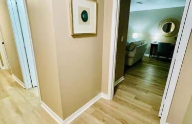 Eastgate 14B Stylish Townhouse 5 min to downtown Hammond - Foto 14