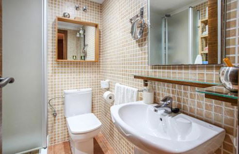 Cozy Home In Orihuela - Photo 35