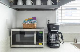 City Retreat Minutes to DT - Foto 44