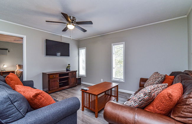 Pinners Compound- 4 BR hot tub fire pit - Foto 17