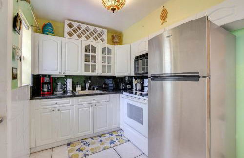 4 Mi to Beach Hollywood Home with Patios! - Foto 10