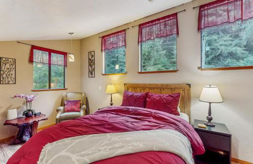 Peaceful Creekside - Foto 13