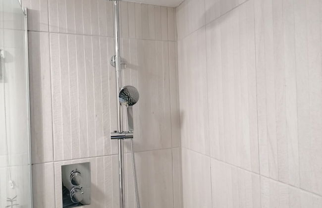 Countryside Cottage Retreat at Ty'r Cwm Farm - Photo 26