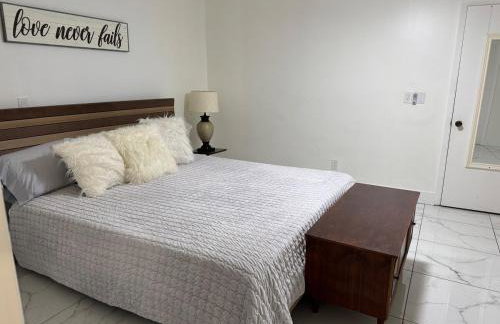 HUGE In-Law Apt Beach Oasis- Private entrance - Foto 30