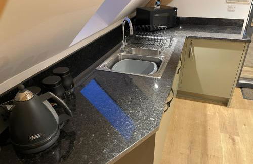 Upper Gelli Luxury Holiday Lodge, Converted Dairy & Cosy Shepherds Huts - Photo 32