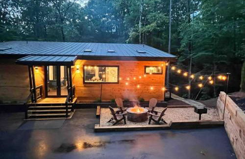 Modern Mountain Getaway with Hot Tub, Fire Pit - Foto 22