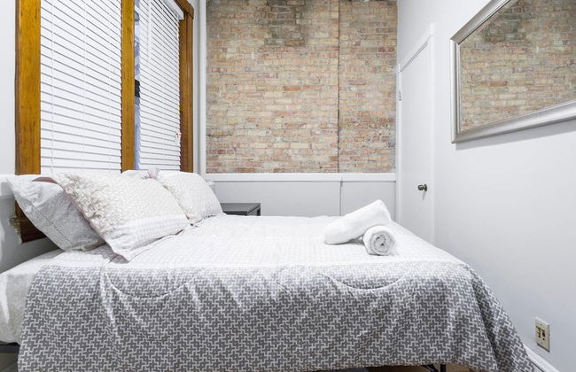 Windy City Wanderer - Depaul, Train, Wrigley Field - Foto 3