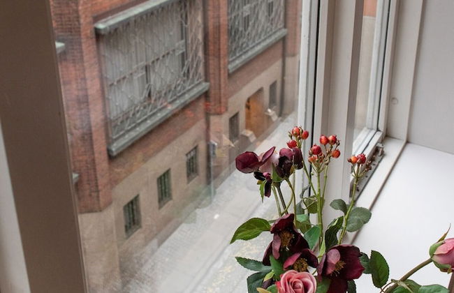 Sanders Boulevard - Smart 3-bdr Apt By the Canal - Photo 33