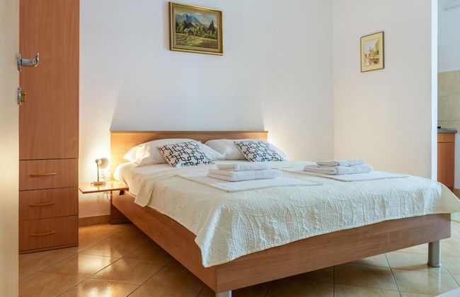 Studio for 2 People - Split Region With Sea View - Close to Commodities - Foto 2