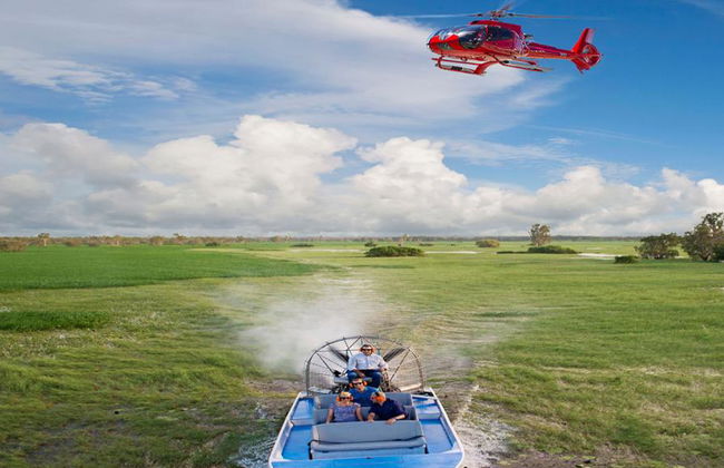 Helicopter Tour and Wetlands Cruise Safari - Photo 1