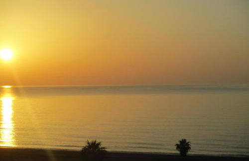 3 Bed Beachfront Penthouse 854 with great views - Photo 18