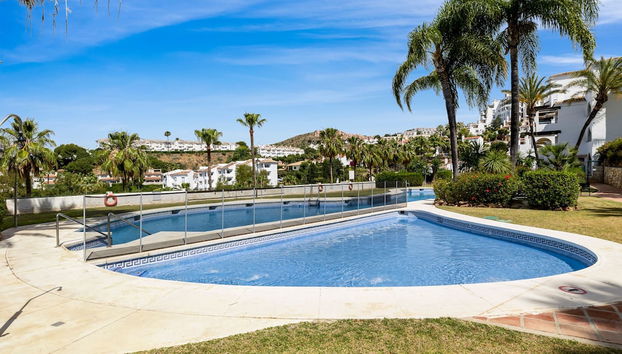 Super cozy apartment in Calahonda by Costarentals - Ref 124 - Photo 2, Chambre