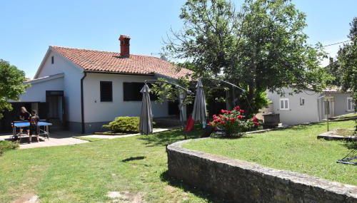 Vacation home Pula - Foto 5, Garden, Garden view