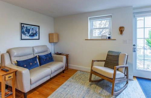 A Peaceful Oasis on Munjoy Hill - 4br2ba House & Parking - Foto 10