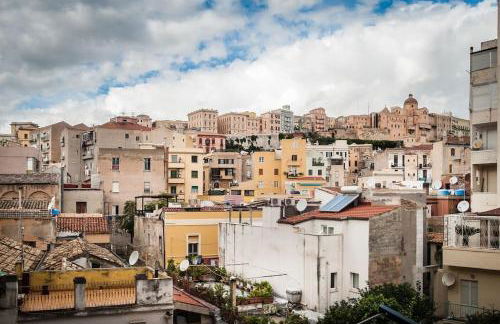 ExmA Luxury Apart Cagliari Center Reserved Parking - Foto 28