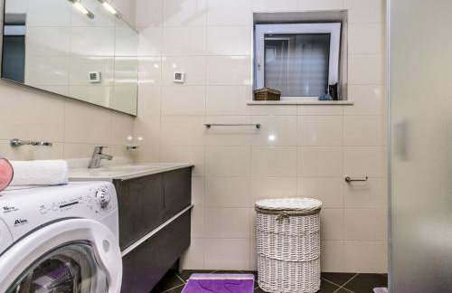 Villa Pave - Six-Bedroom Villa with Terrace and Swimming Pool - Foto 21