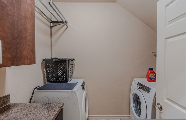 The Castle by the Lake w Pool Balcony Grandscape - Foto 49