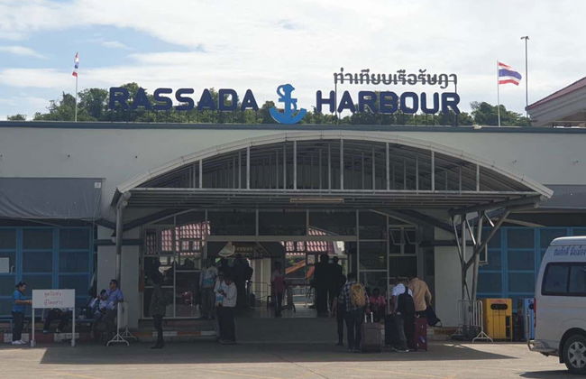 Ferry pour les îles Phi Phi - Photo 4