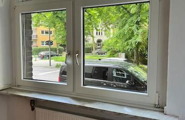 Casa Luna 6 min Hbf , Erdgeschosswohnung ,Altbau - Photo 33