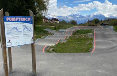 Grand T3- pied des pistes-63 m2-8 personnes - Foto 12