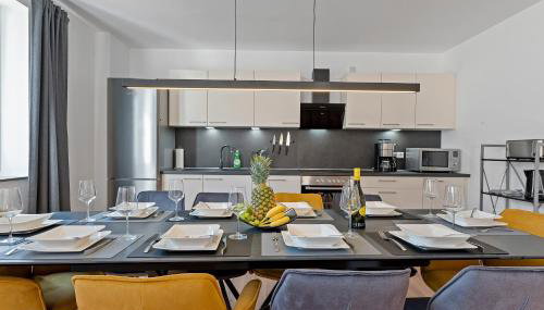 Golden Home with Barbecue, Yoga, Football Table - Photo 5, stove, pet friendly, minibar